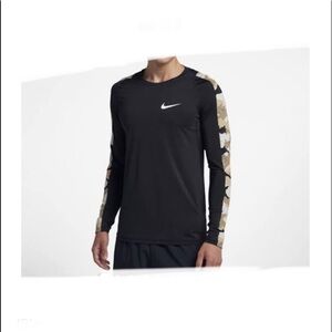 Nike camouflage Dri-Fit Shirt. Black. Sz M.